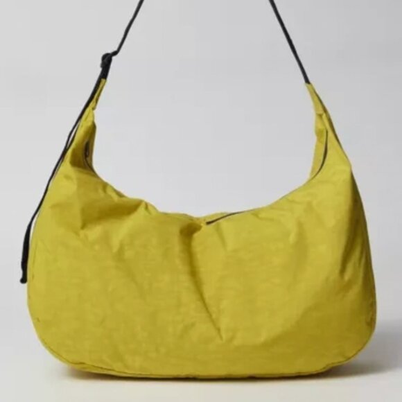 BAGGU Handbags - BAGGU large crescent in sour / chartreuse